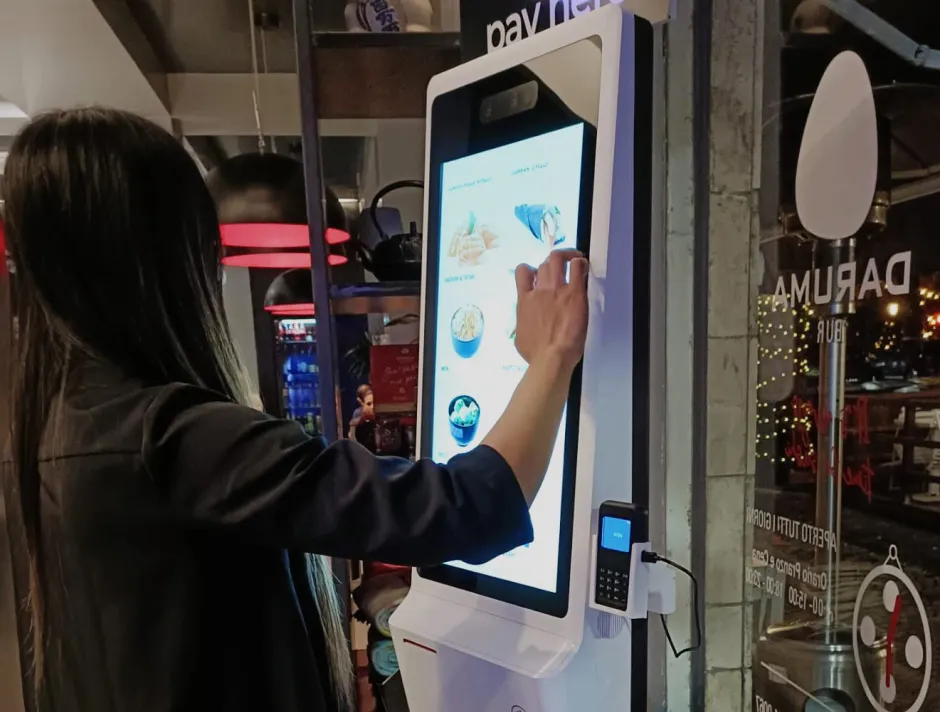 Automated ordering kiosk