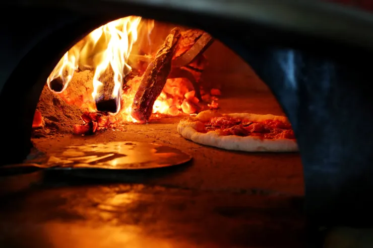 Commercial pizza oven wood