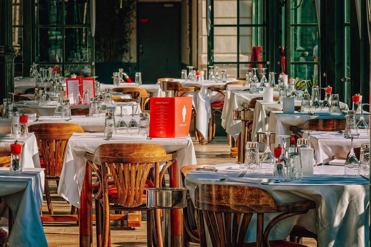Offline marketing for restaurants to get more online orders